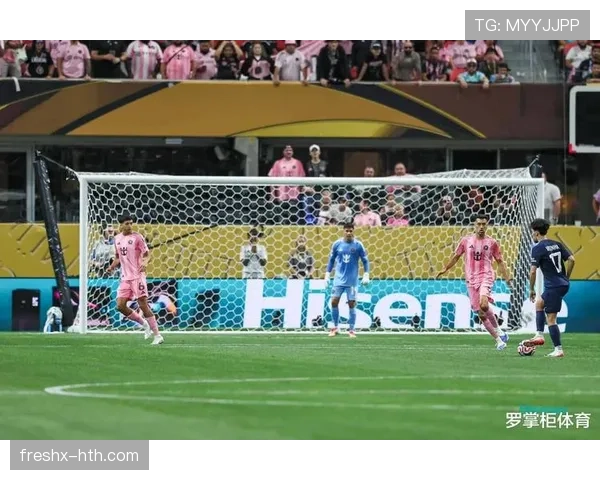 阿什拉夫与阿尔巴对决：欧洲赛场双雄表现走势引关注